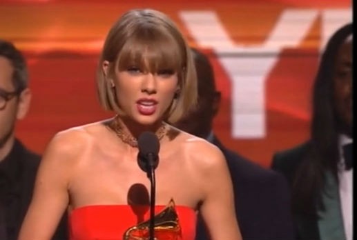 Taylor Swift am giai khung tai le trao giai Grammy 2016